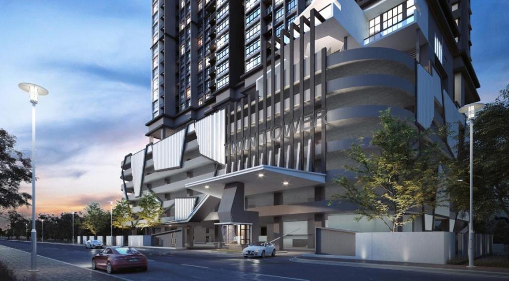 Appartamento Tritower By Antlerzone Johor Bahru Esterno foto
